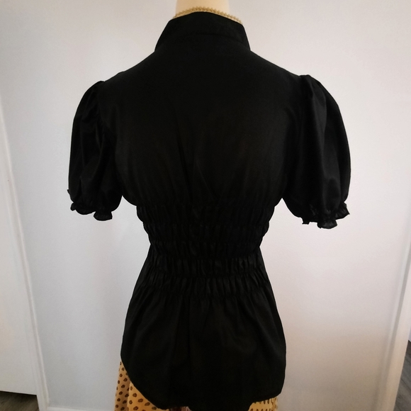 Black & Tan Ruffled Victorian Low Cut V-nec Blouse - Picture 7 of 12